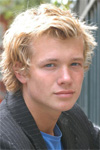 Edward Speleers filmy, zdjęcia, biografia, filmografia | Kinomaniak.pl