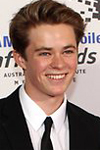 Harrison Gilbertson filmy, zdjęcia, biografia, filmografia | Kinomaniak.pl