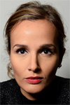 Julia Ducournau filmy, zdjęcia, biografia, filmografia | Kinomaniak.pl