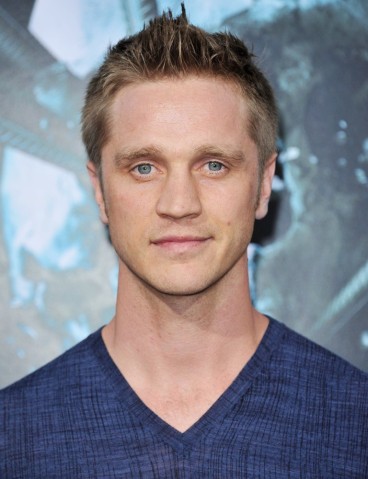 Devon Sawa filmy, zdjęcia, biografia, filmografia | Kinomaniak.pl