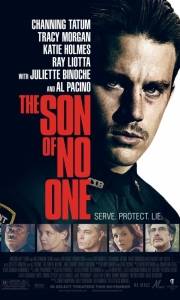 Sprawa zamknięta online / Son of no one, the online (2011) | Kinomaniak.pl