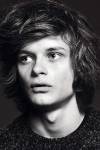Charlie Tahan