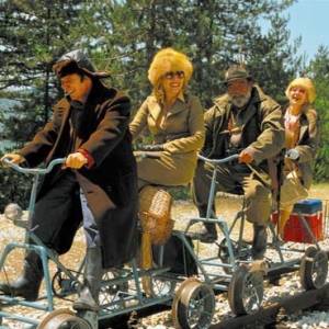Życie jest cudem/ Zivot je cudo(2004) - zdjęcia, fotki | Kinomaniak.pl